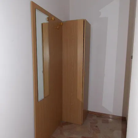 Sea View Floor In *