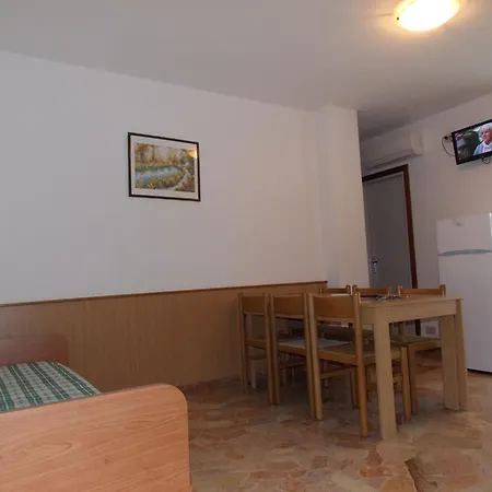 Sea View Floor In