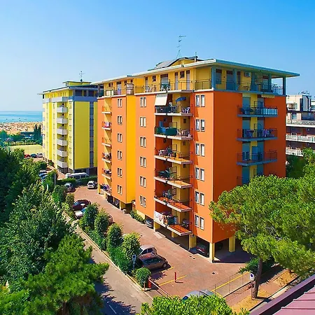 Apartment Sea View Floor In Bibione